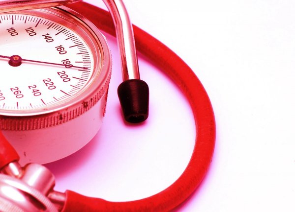 Qan təzyiqi xəstəliyi ilə bağlı edilən səhvlər